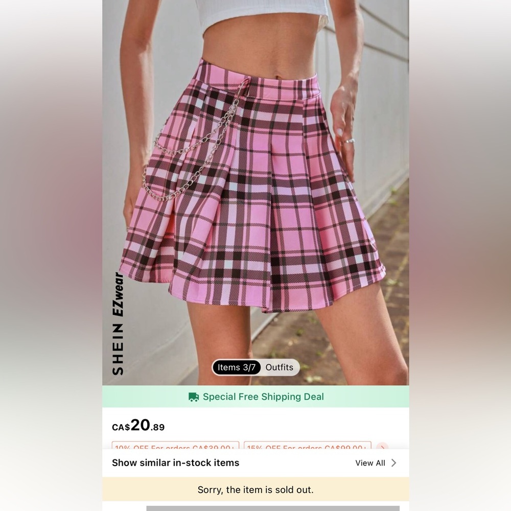 Pink pleated skirt